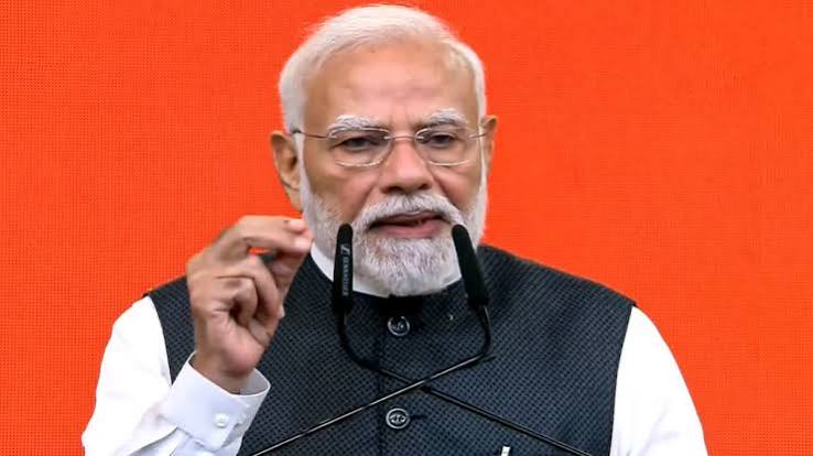 पीएम मोदी सेवा